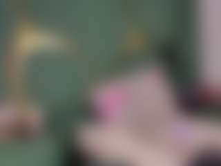 Live cam show with Zayra - Latina MILF on UwU Esports | colombia