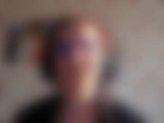 Live cam show with Isa - Upskirt on TottyGirls