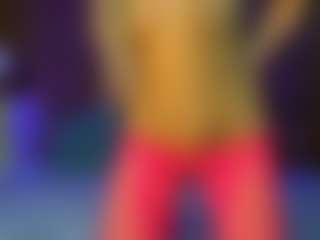 Live cam show with AshleyCutiePie - Butt Plug on Camiplay Live
