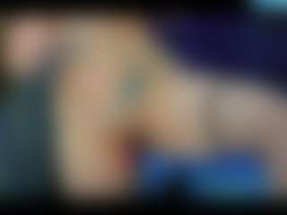 Live cam show with AshleyCutiePie - Blonde Hair Middle Aged on Soda Cam