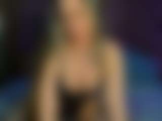 Live cam show with AshleyCutiePie - Butt Plug on xDating