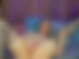 Live cam show with AshleyCutiePie - Ass Clapping on AdultVida.com