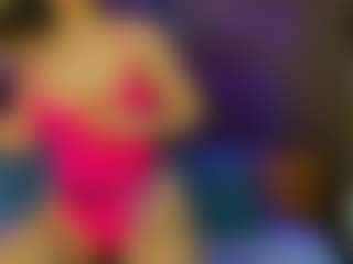 AshleyCutiePie MILF webcam performer live streaming