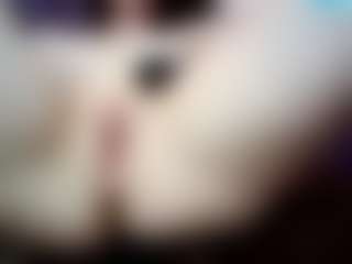 Live cam show with baaby-ann - Smooth on intimatelivegirls.com
