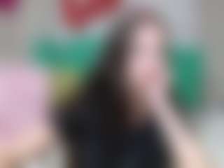 Live cam show with JessicaBreeze - Camel Toe on Mixed Magazine Live