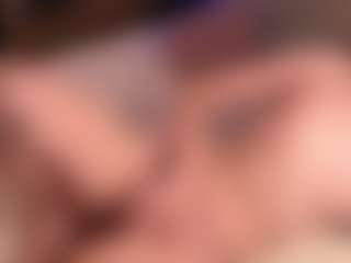 Live cam show with Stacy - Domination on AdultVida.com