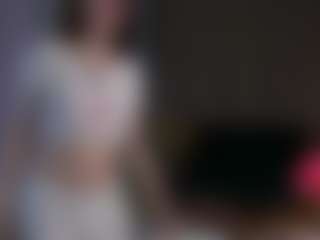 Live cam show with Stacy - Camel Toe on Dolls Live