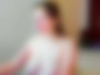 Kylara-1's Live Sex Cam Show