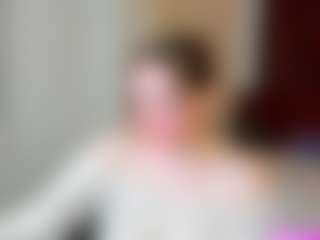 Live cam show with Kylara-1 - Anal Teen (18+) on Hubzter Live
