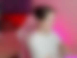 Kylara-1's Live Sex Cam Show
