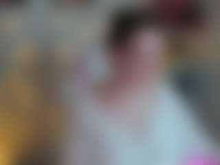 Live cam show with Kylara-1 - Normal on Uber Horny