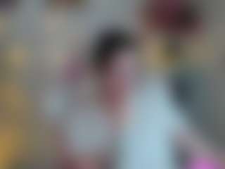 Live cam show with Kylara-1 - Flash on madthumbs