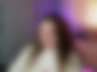 Live cam show with Kylara-1 - Body Massage on SquirtSoMuch