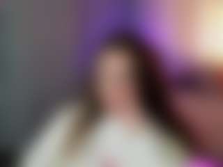 Live cam show with Kylara-1 - Ass Clapping on Milf Play