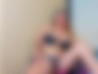 lovethickmilf's Live Sex Cam Show