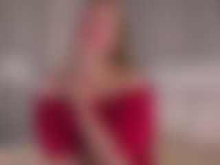 Live cam show with LucienneRelkin - Normal on Camsoda