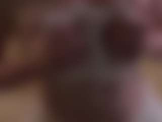 Live cam show with LucienneRelkin - Normal on StripNow