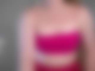 Live cam show with LucienneRelkin - Average on Camsoda