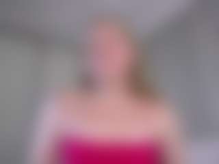 LucienneRelkin's Live Sex Cam Show