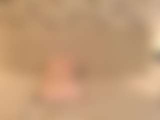 Live cam show with Emma - Grey on Camming Site