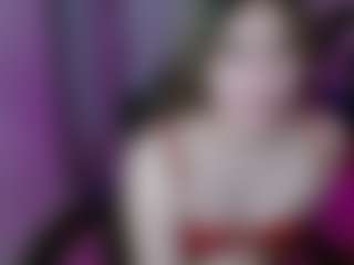 Live cam show with hi-elora - Small Tits on Camsoda