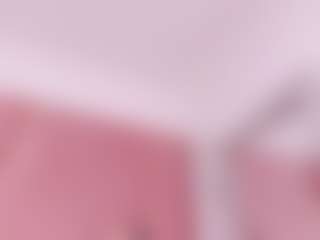 Live cam show with Honeyht - Mature Young Adult on Camsoda