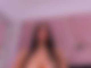 Live cam show with Honeyht - Ebony Teen (18+) on https://playwithruby.com