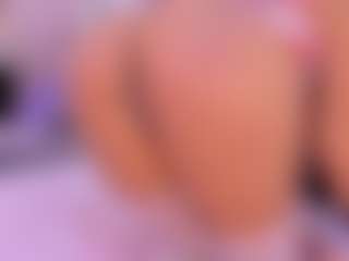 Live cam show with Honeyht - Black Amateur on xplaylive.com