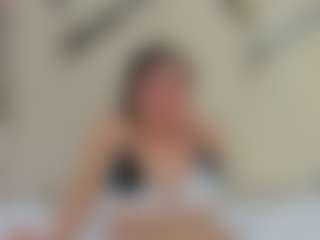Live cam show with MelanieBleke1 - Nature on Stripli.com