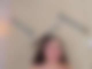 MelanieBleke1's Live Sex Cam Show