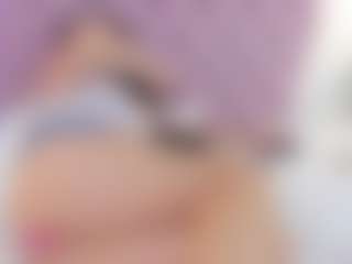MelanieBleke1's Live Sex Cam Show