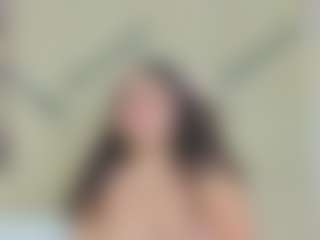 Live cam show with MelanieBleke1 - Fetish Curvy on Dare Cams