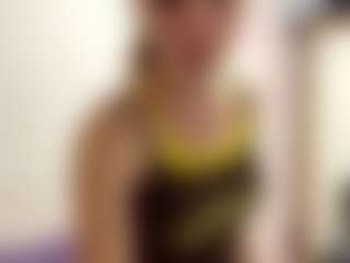 Live cam show with OtiliaLingerfelter - Athletic Public on iamadamtest123.com