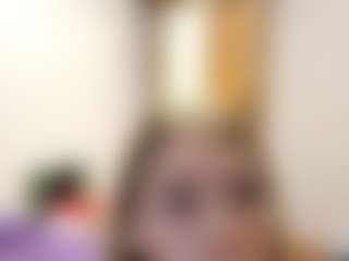 Live cam show with OtiliaLingerfelter - Public Brown Hair on xblisslive.com