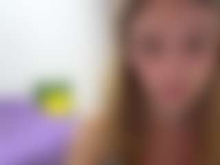 Live cam show with OtiliaLingerfelter - Bedroom Brown Hair on Camsoda
