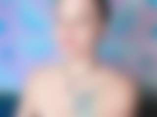 Live cam show with QueenyAliss - Muscle on hotwifechat.live