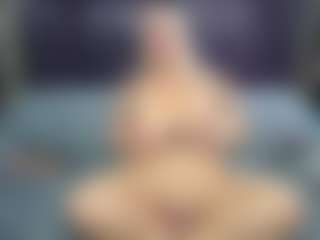 rileyloganbbw's Live Sex Cam Show