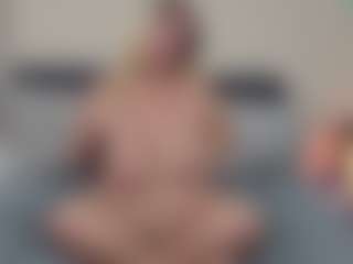 rileyloganbbw's Live Sex Cam Show