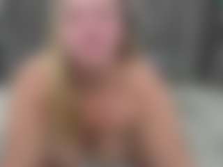 Live cam show with rileyloganbbw - Blue Eyes on liverealitysex.com