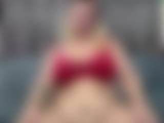 Live cam show with rileyloganbbw - Blonde Hair Middle Aged on friskycurves.com