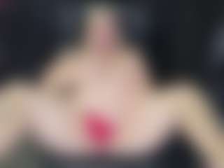 Live cam show with rileyloganbbw - Blonde Hair Middle Aged on intimatelivegirls.com
