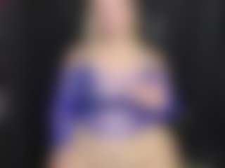 Live cam show with rileyloganbbw - Blue Eyes on Camsoda