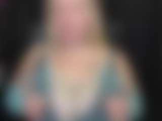 Live cam show with rileyloganbbw - Blonde Hair on Dare Cams
