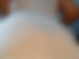 Live cam show with SlophyAndrea - Oil on infinitiblacc.com
