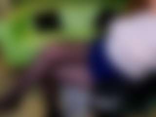 Live cam show with Karoline - Camel Toe on liverealitysex.com