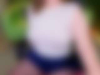 Live cam show with Karoline - Blue Eyes on studioflirtlive.com