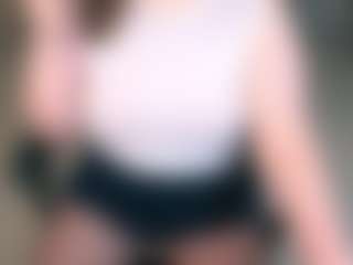 Live cam show with Karoline - Tittyfuck on Camsoda