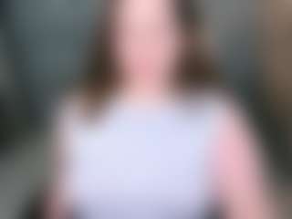 Live cam show with Karoline - Tittyfuck on googirlz