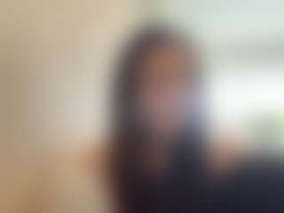 Live cam show with DevorahHaire - Facial on Hubzter Live