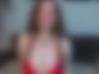 Live cam show with EmelineMooring - Blue Eyes on dropp.cam
